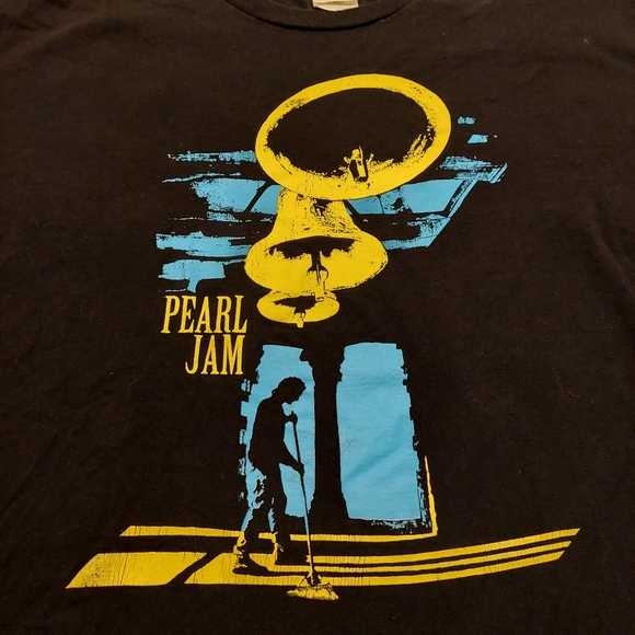 Pearl Jam ringing bells Immagine in Cornice concert t shirt. Size XL - Picture 3 of 6